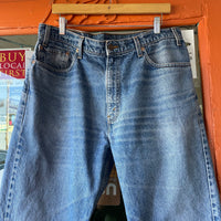 90s/00s Levi's 505 denim jeans / 36x32 (HT2410)