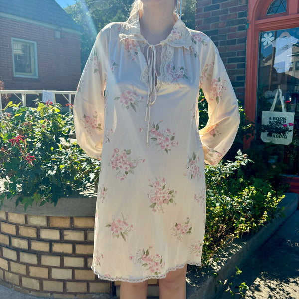 deadstock miss elaine nightgown 