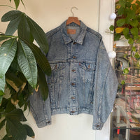 Vintage Unisex 90s Levis Red Tab Denim Trucker jacket // Size Large // Made in USA // available at hey tiger Louisville 