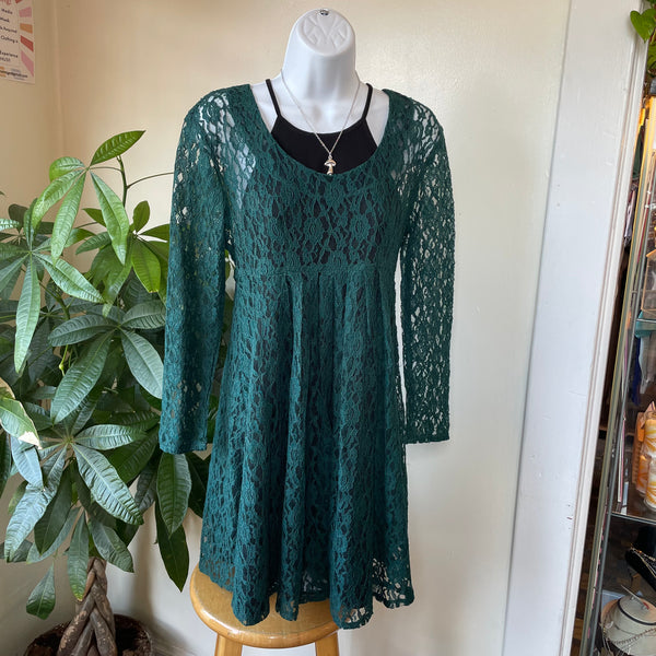 Vintage 90s Dress By Choice forest green sheer lace babydoll dress // Hey Tiger Vintage 90s Dress By Choice forest green sheer lace babydoll dress // Hey Tiger