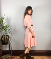 Vintage retro Peachy dress by The American Shirt Dress // size 8 // Made in the USA