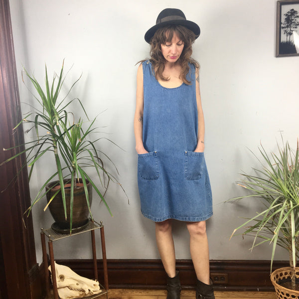 Plus Size 90s Throwback Outfit Women's Plus Size 90s Retro Graphic